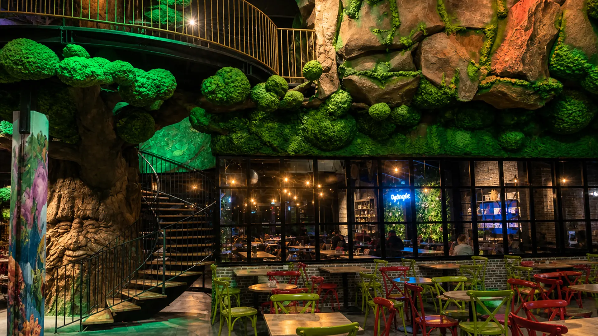 Green forrest themed lounge